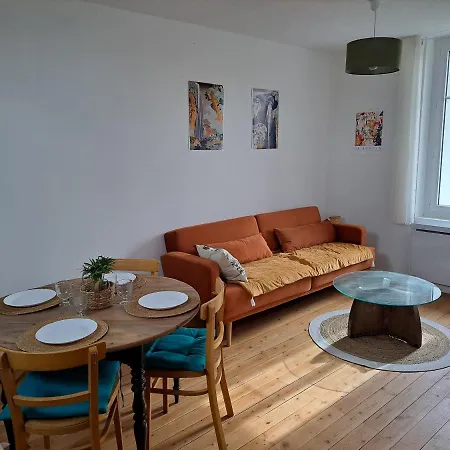 Appartement Calme Dans Maisonnette Graulhet Extérieur photo