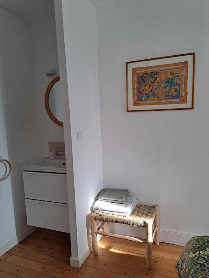Calme Dans Maisonnette Apartment Graulhet